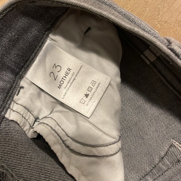 Like new - Picture 3 of 3